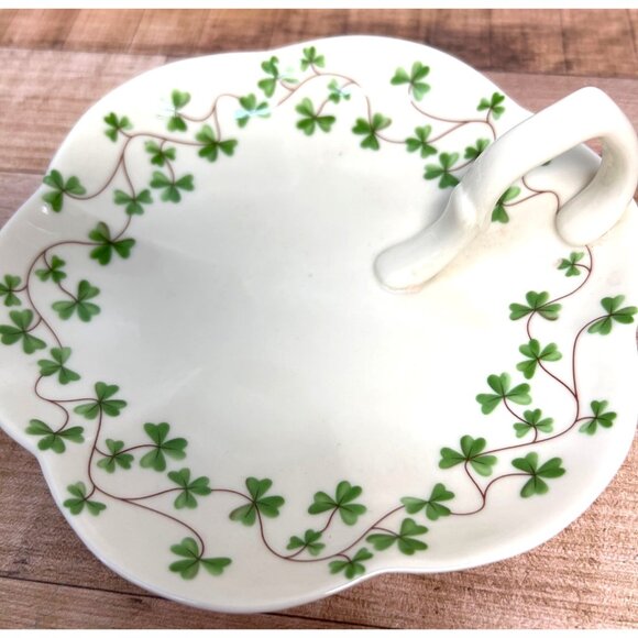 Irish Shannon China Clover Design Handled Plate White & Green Porcelain Vintage - Picture 2 of 4